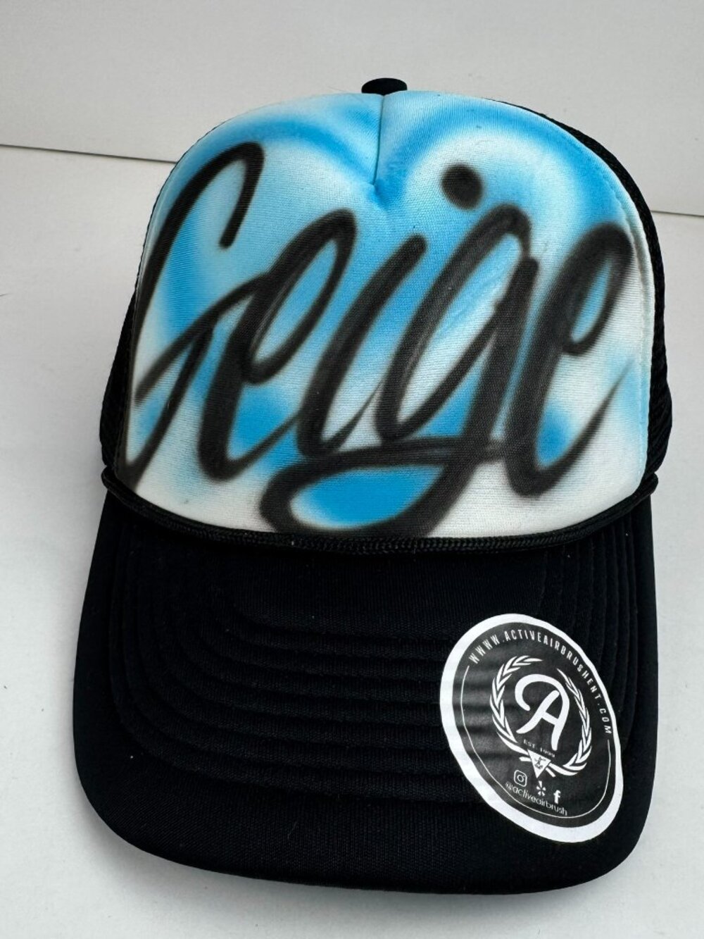 Custom Airbrush Name Trucker Hat "Geige" Blue Black Snapback Cap Active Airbrush